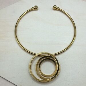 Gold tone modernist geometric cuff collar necklace-retro style costume jewelry.
